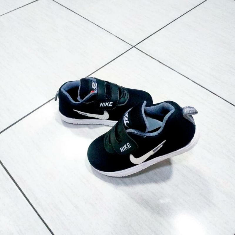 sepatu anak Nike cewek/cowok