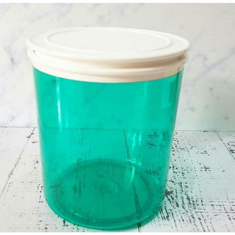 jolly keeper 2.7L tupperware