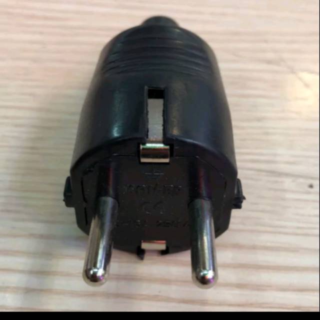 Steker listrik colokan listrik karet kaiser plug listrik steker karet kaiser