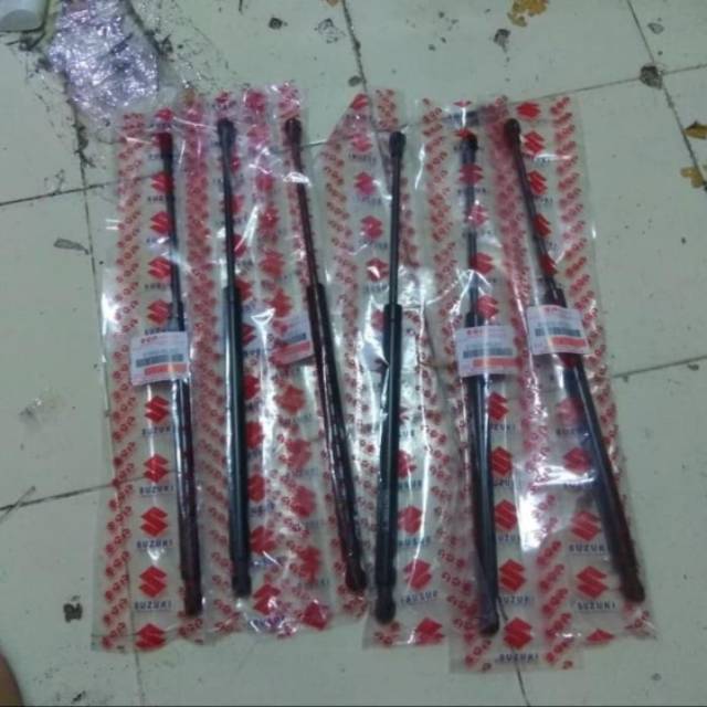 Shock bagasi shock absorber suzuki aerio