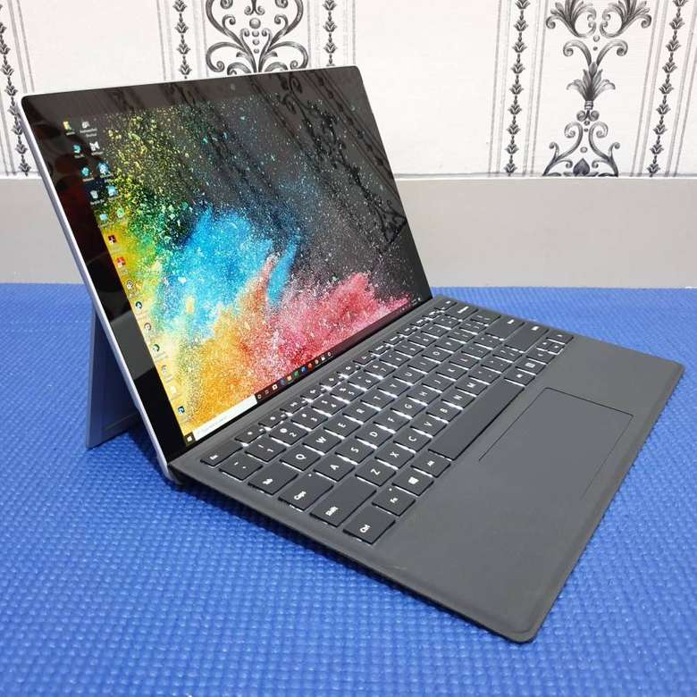 Laptop microsoft Surrface i7 16GB SSD 512GB Second Bekas