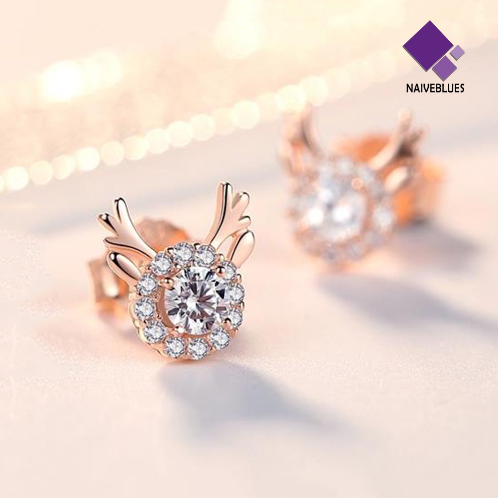 Naiveblue &gt; Anting Tusuk Bentuk Rusa Aksen Berlian Imitasi Untuk Perhiasan Wanita / Hadiah Natal