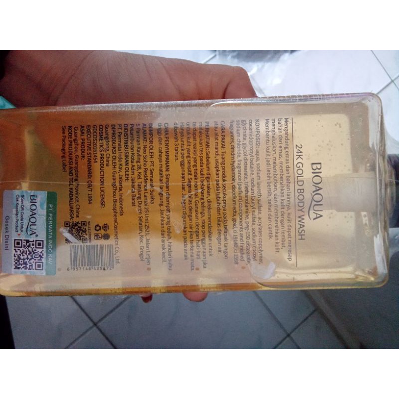 Bioaqua Body wash 24 Gold