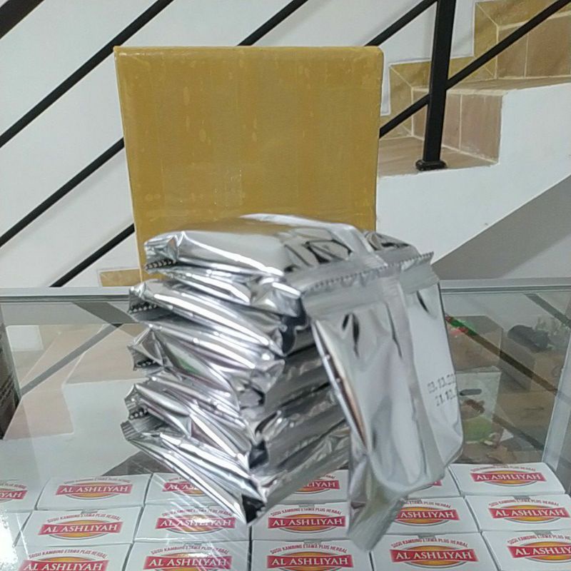 

Susu kambing etawa saset / susu sachet