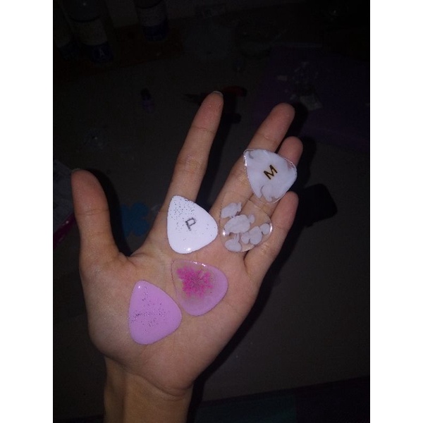 CUSTOM PICK GITAR RESIN HANDMADE