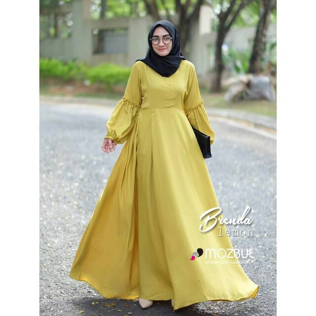 Brenda by Ori Mozbue