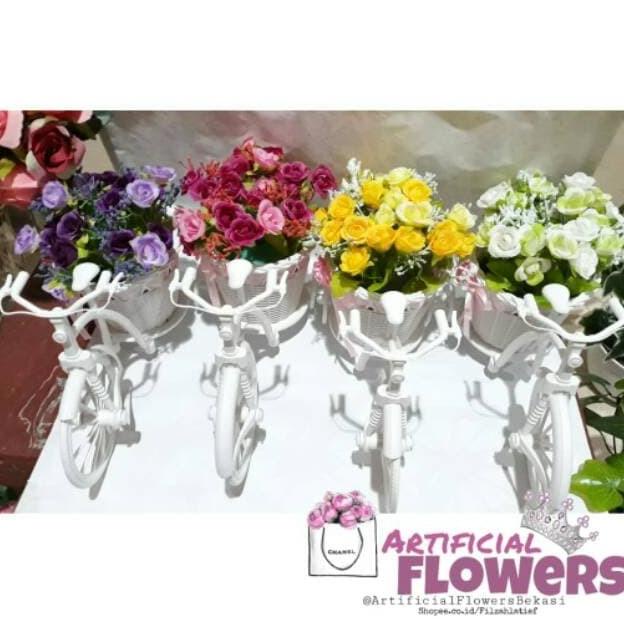 Bunga vas sepeda hias sepeda rotan vas bunga dekorasi miniatur sepeda