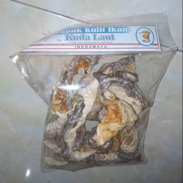 

Kerupuk kulit ikan khas Indramayu