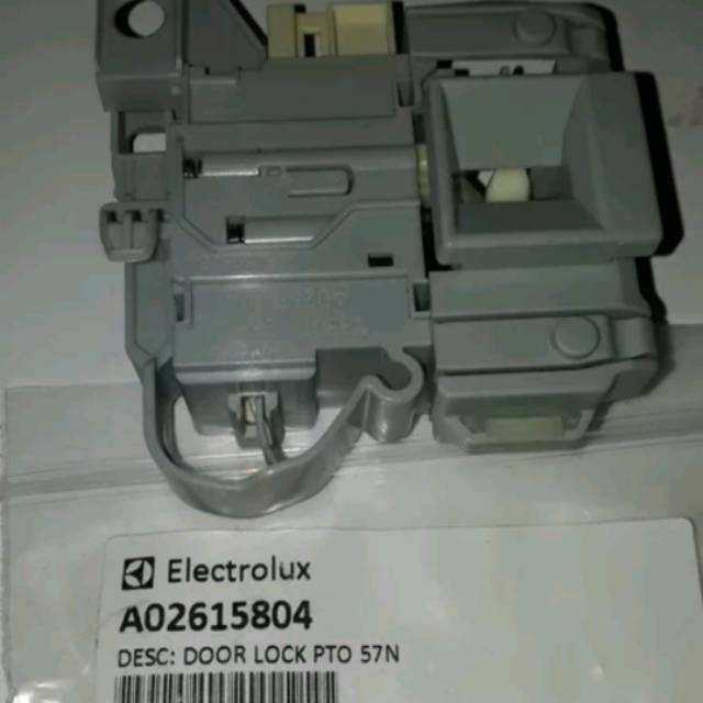 Door lock mesin Cuci pto electrolux ewf80743