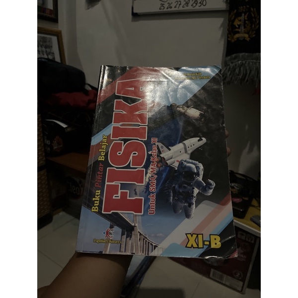 buku pintar belajar fisika xi b sagufindo kinarya bekas