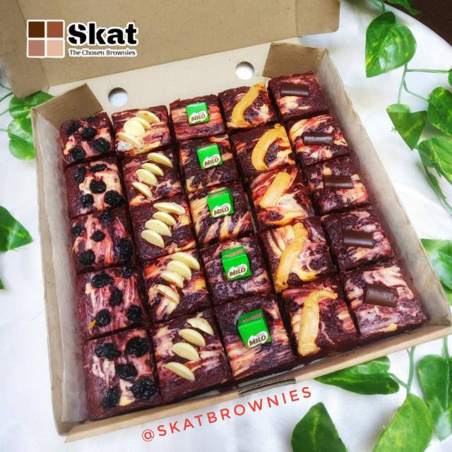 Skat Brownies varian Redvelvet skatbrownies Original Asli Bandung