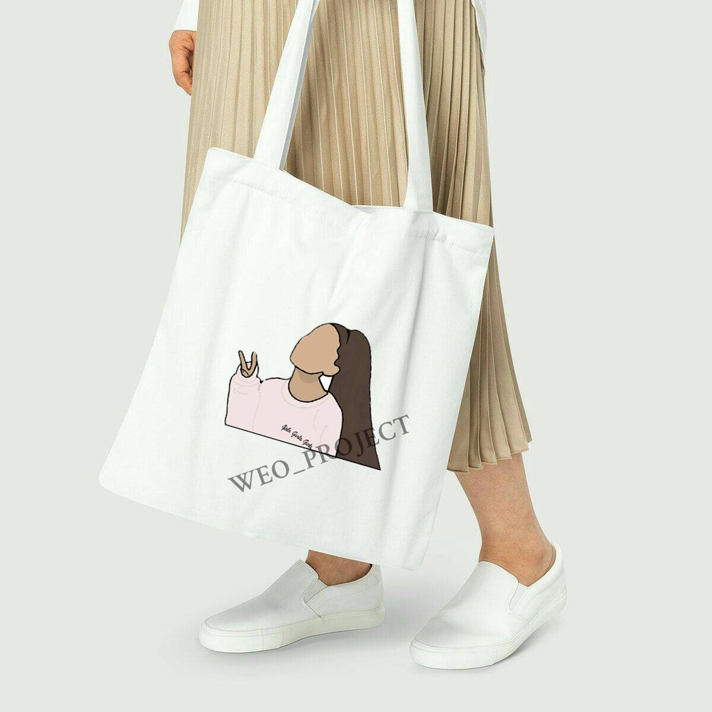 TOTE BAG KANVAS / TOTE BAG WANITA / TOTE BAG ARIANA GRANDE