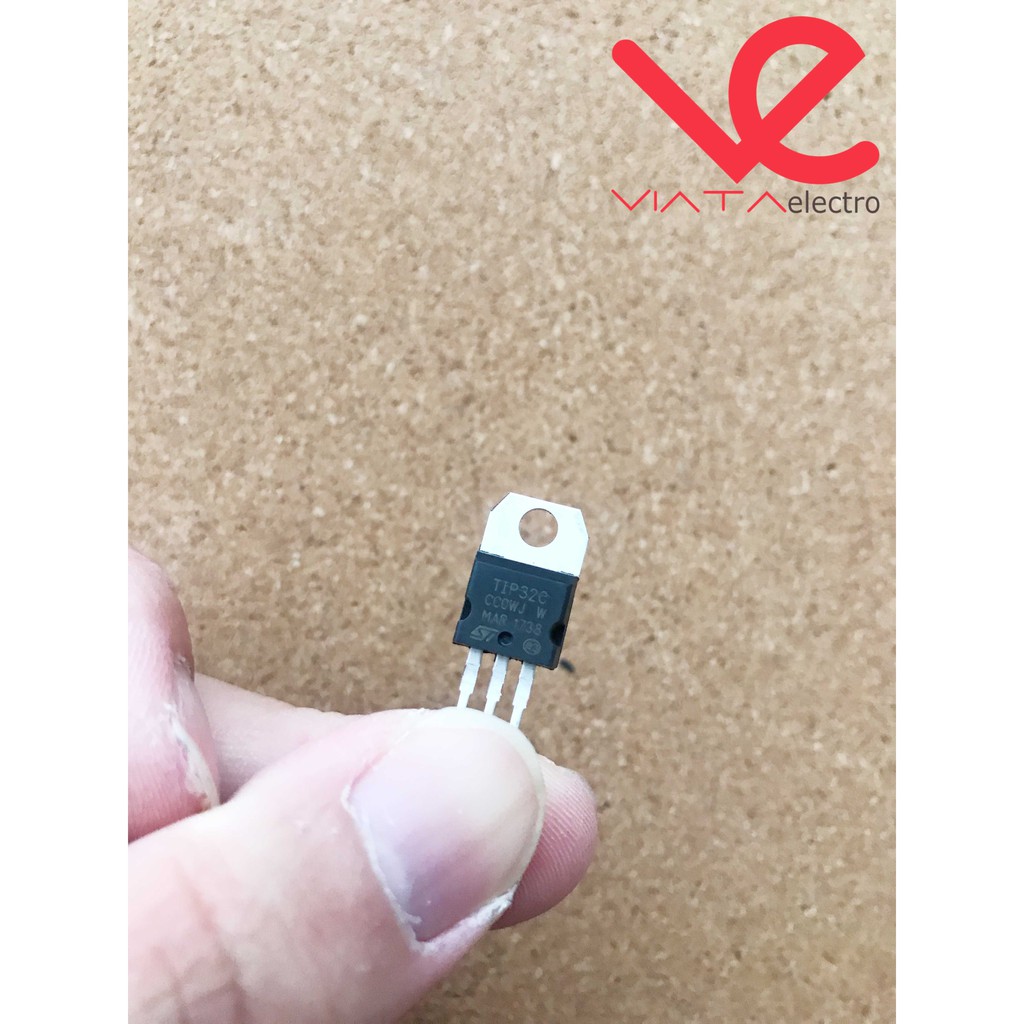 TIP32C II TRANSISTOR TIP32 KWALITAS BIASA TIP 32C II KWALITAS 2