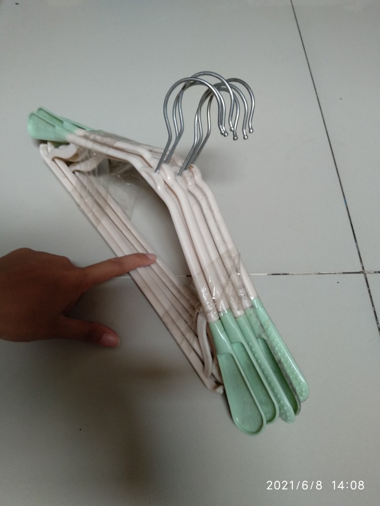 6 Pcs Hanger Plastik Anti Slip Hanger Gantungan Baju