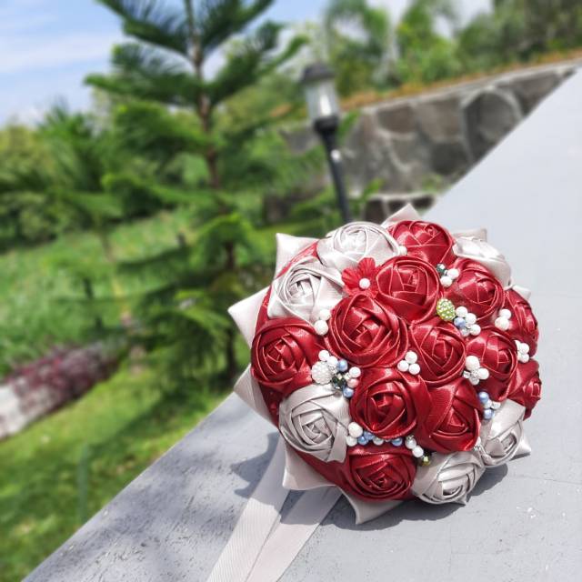 BUKET WEDDING SATIN MURMER TERMURAH