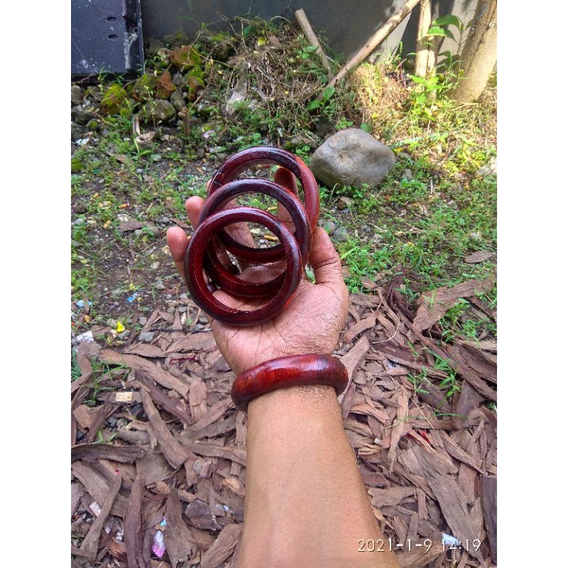 Gelang kayu nagasari model giok Top Quality ready tasbih tengsek gaharu super ruby zamrud colombia