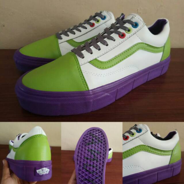 jual vans toy story original