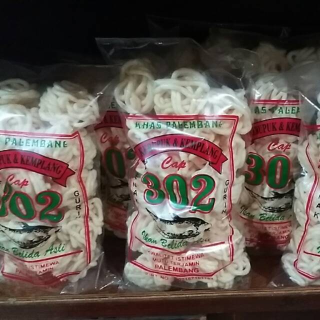 

Kerupuk khas palembang