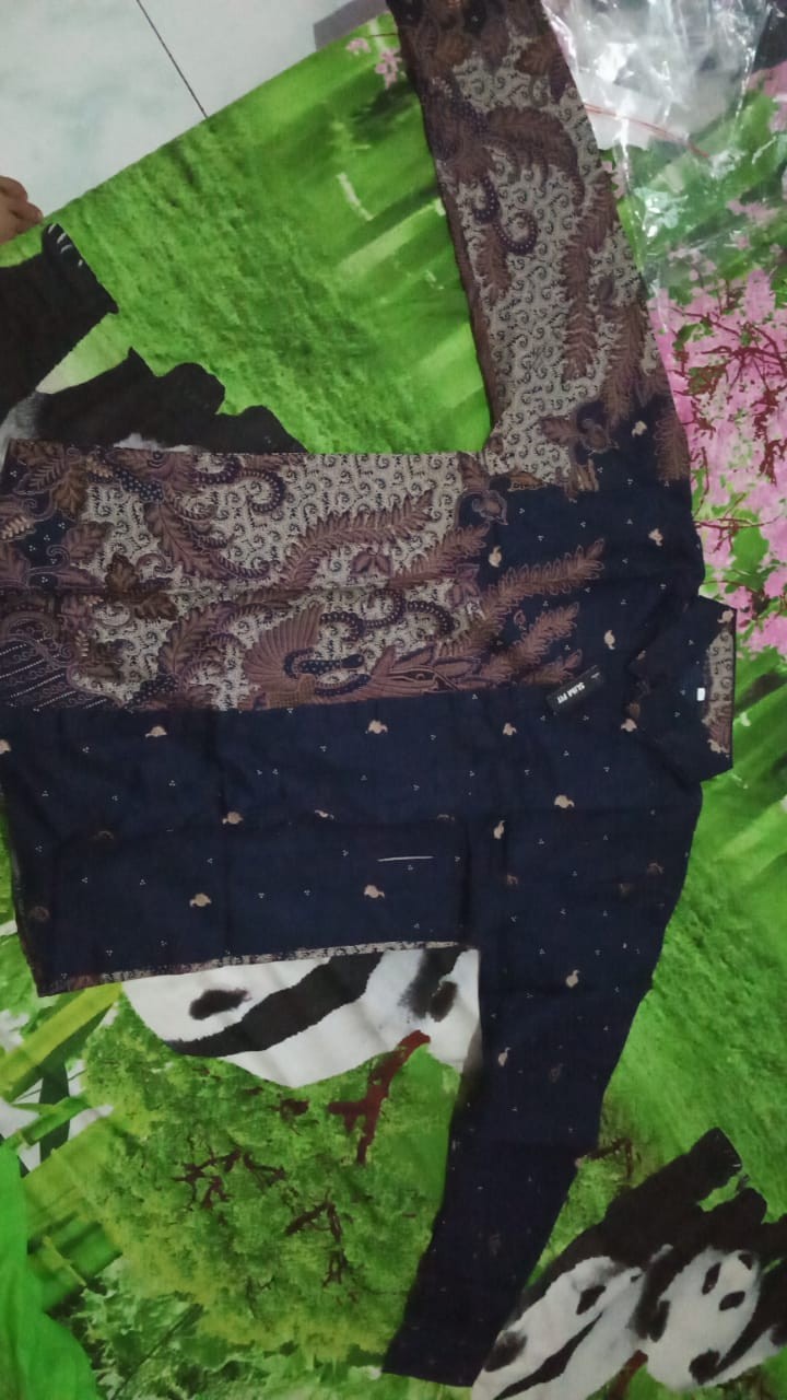 Kemeja Batik Slimfit | Abah Dehem Quality Traditional Modern Riyani Collection