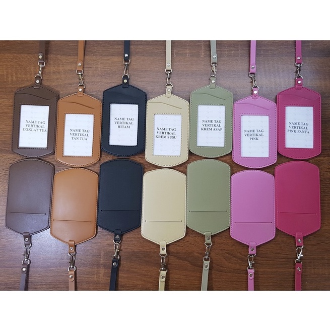 

Name Tag ID Card Holder Kulit Lanyard Berkualitas PU Leather Lanyard NameTag ZS35