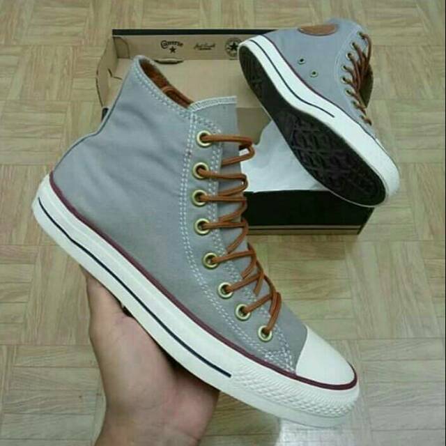 Jual Sepatu Converse Classic Unisex Shopee Indonesia