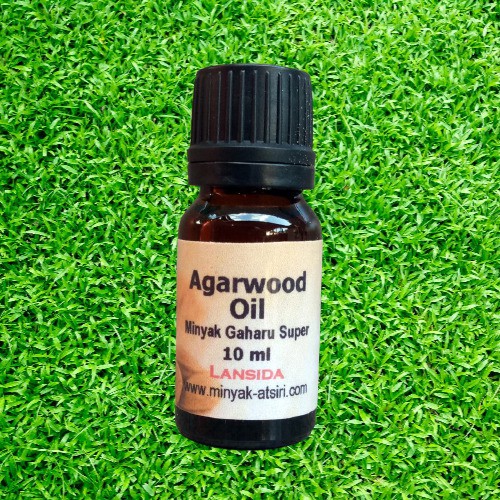 Agarwood Essential Oil 10 ml Minyak Atsiri Kayu Gaharu Kalimantan Borneo Oud Oil