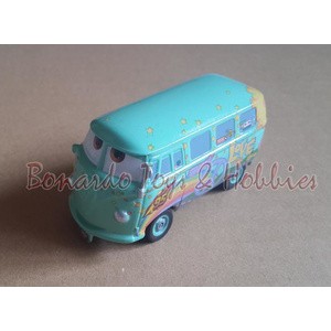 Mattel Disney Pixar Car Fillmore Skala 1:55 - Loose New In Stock