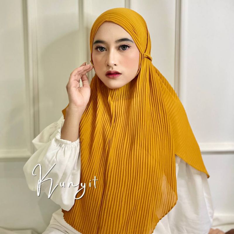 jilbab bergo jumbo/kerudung bergo jumbo/hijab instan bergo/hijab bergo jumbo