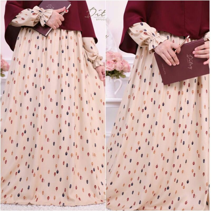 Ditsy Tree Linen Jumbo (Booked)