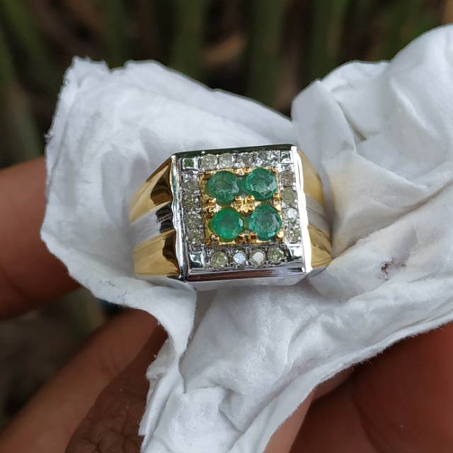 Zamrud + Berlian Ring perak