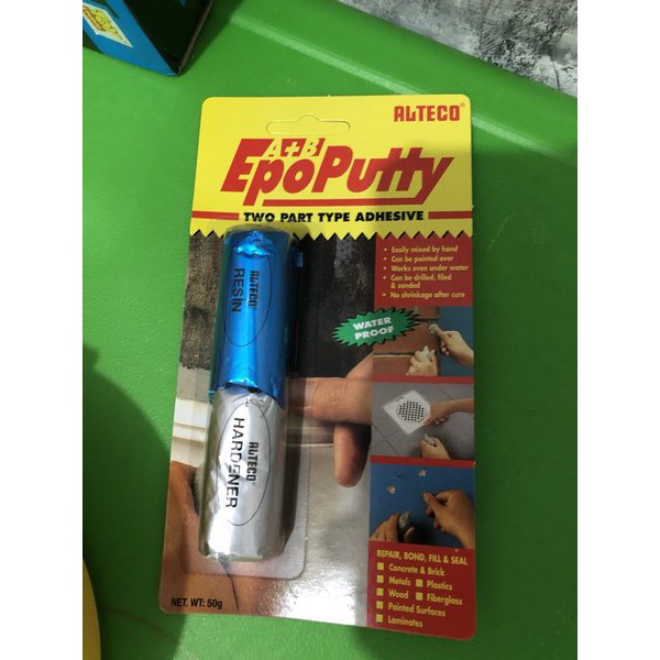 

Eksklusif Uhu epoxy putty 50 gram Terbatas