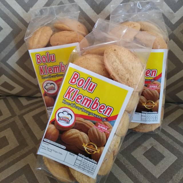 

Makanan ringan kelemben oleh-oleh banyuwangi