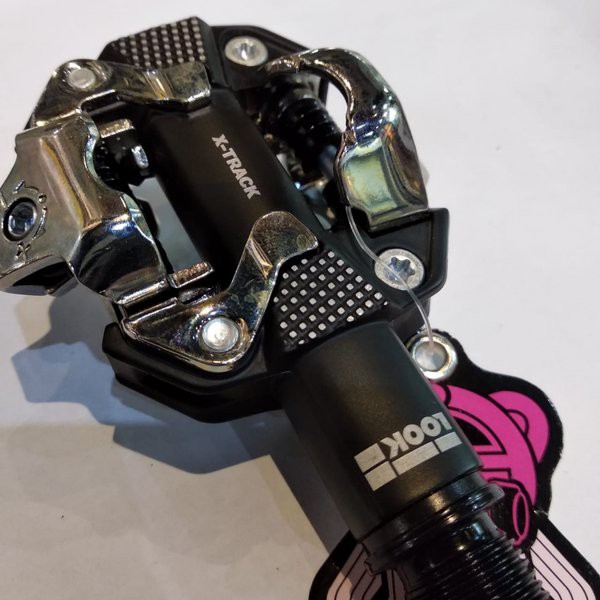 NEW  Pedal Sepeda MTB Cleat Look X Track NOT Shimano XTR XT Mavic