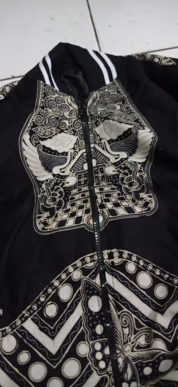 Atasan Kemeja Batik Pria Lengan Panjang Premium Permana 12 Long Full Furing Kharis Batik Solo Ori