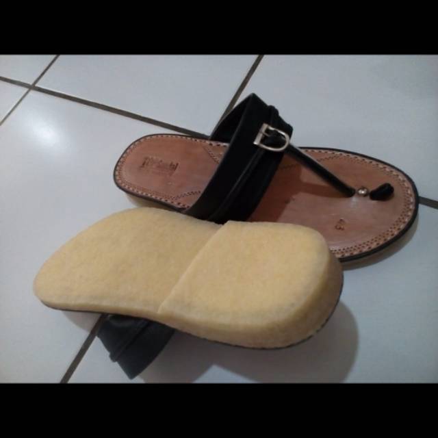 Sandal Tarumpah Top Sandal / Sandal Terumpah Kulit Karet Berkualitas Promo Rumah Tasik