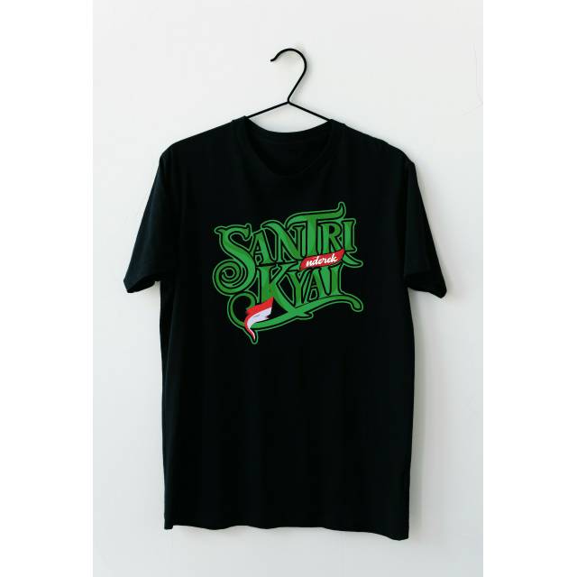 KAOS SANTRI NDEREK KYAI