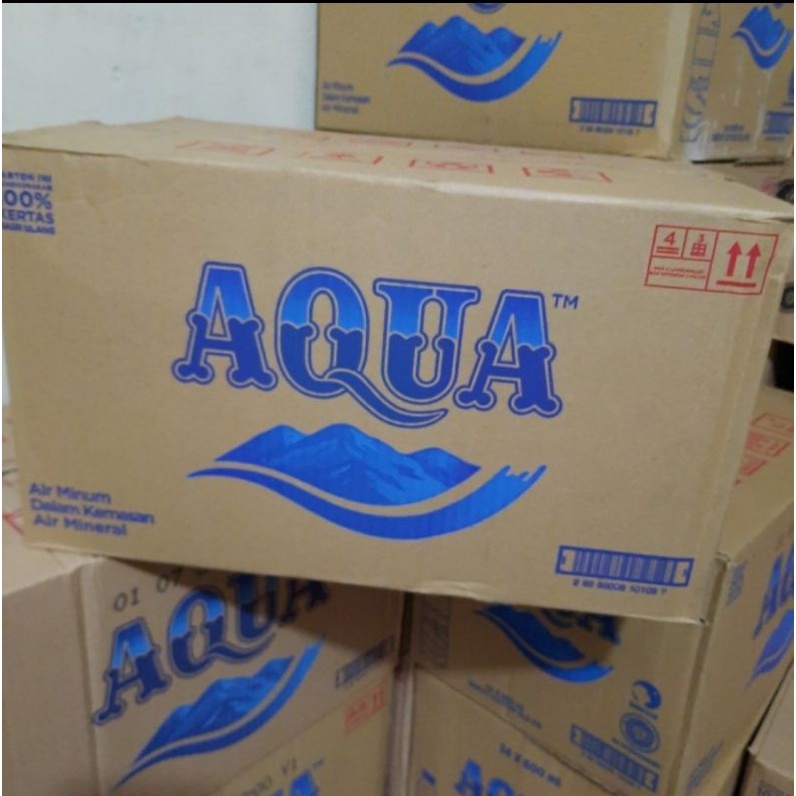 Jual Aqua Air Mineral 600ml 1 Dus Isi 24 Botol Shopee Indonesia 9690