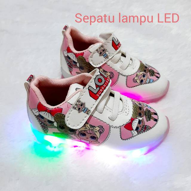Sepatu Sneakers Anak Cewek LOL Lampu