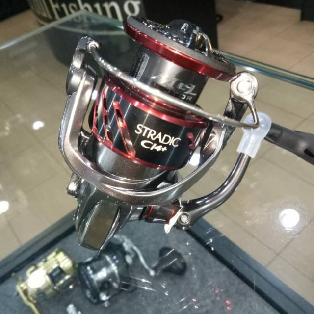 Reel shimano stradic C14+
