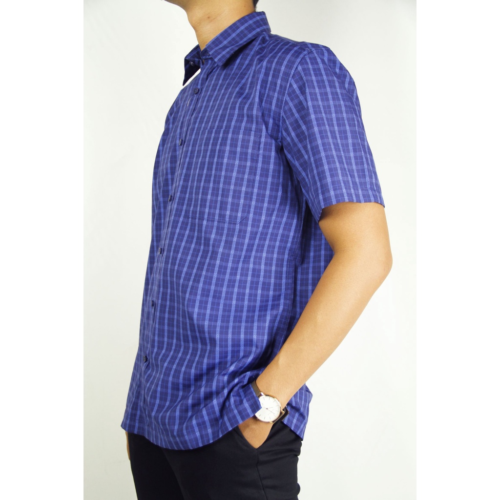 | COD | Kemeja Pria Reguler Stanley Adams Lengan Pendek Biru Tua Motif Kotak 09 | Original Brand Matahari Dept Store