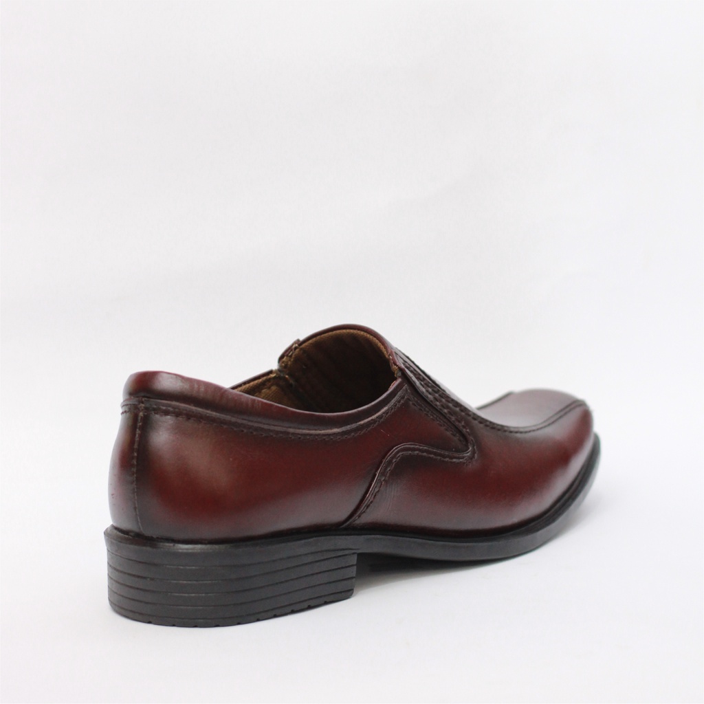 Sepatu Pantofel Pria Kulit Asli Formal Kantoran stylish keren