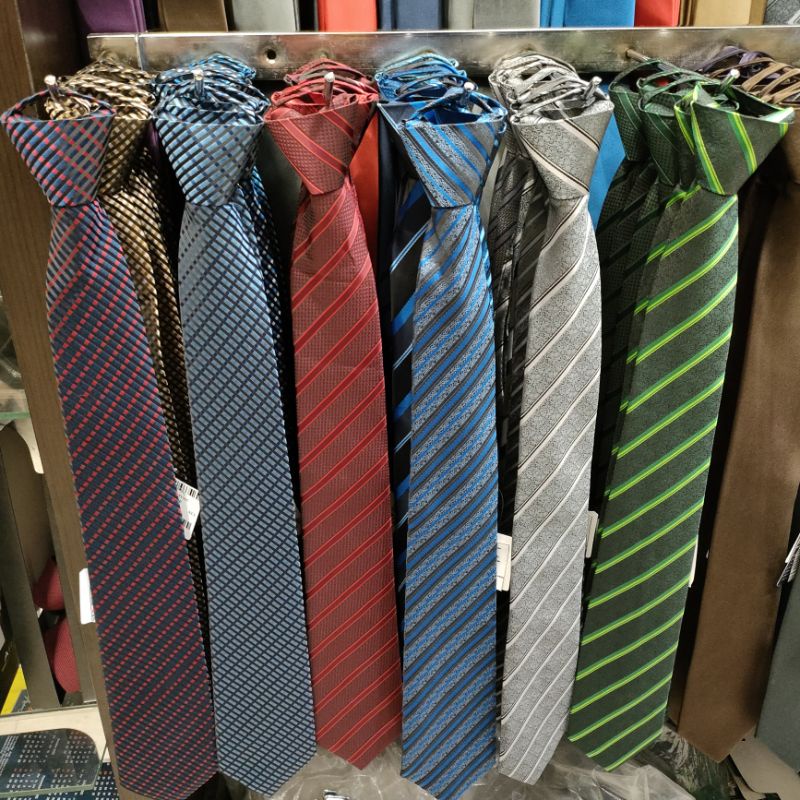 Dasi panjang pria dewasa Decarlo