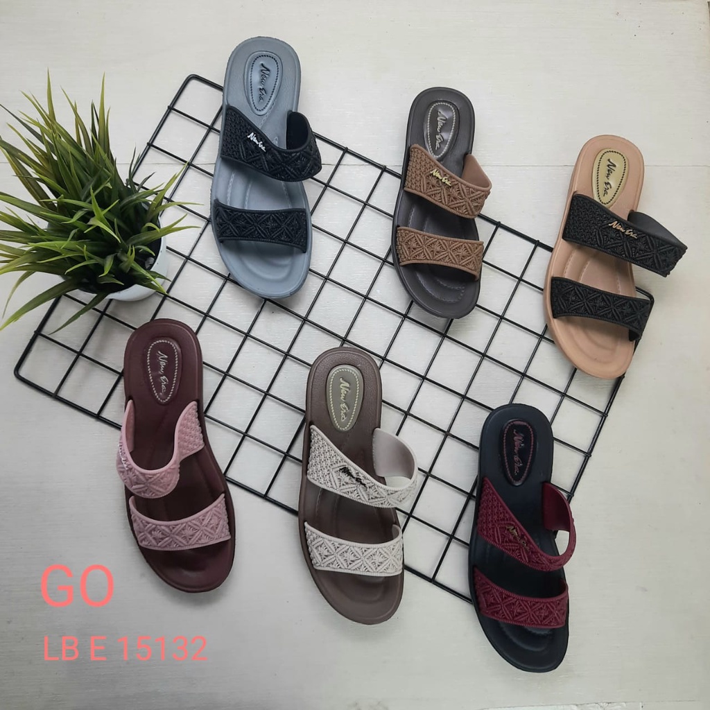 BB SANDAL SLOP KARET NEW ERA LB E 15132 SIZE 36-40