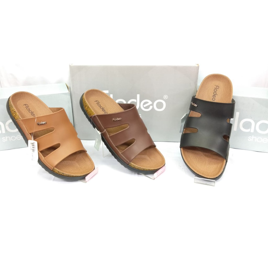 ramayana jambi fladeo sandal pria