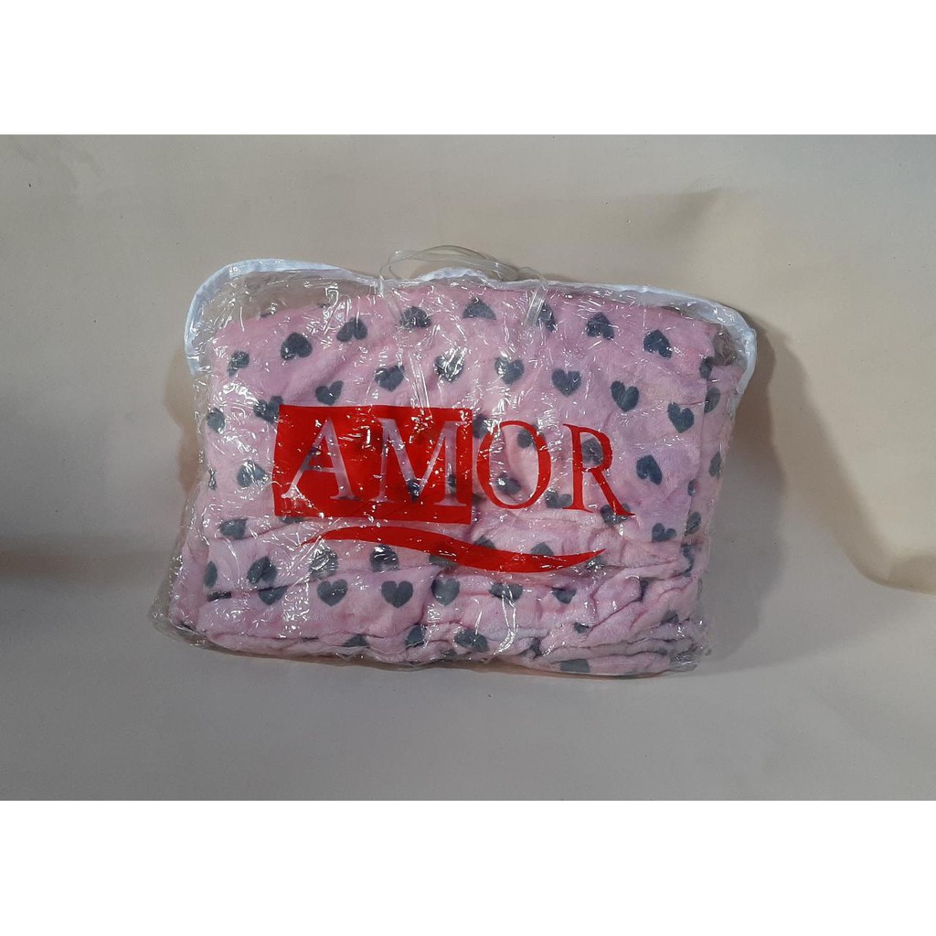 Selimut bulu flanel Amor 200 x 230 halus lembut