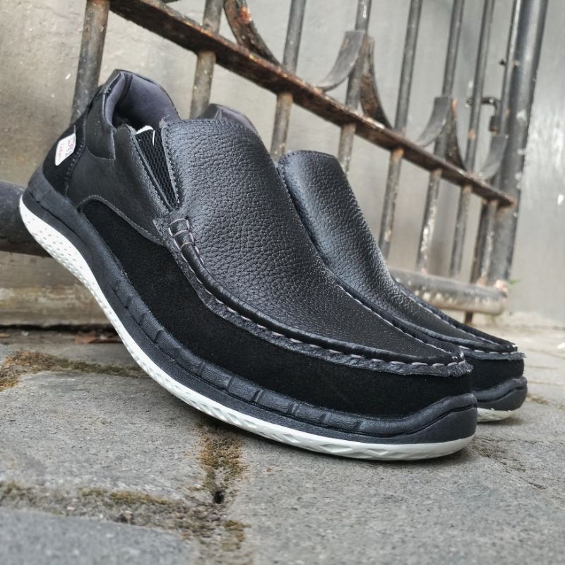 Kickers Sepatu Casual Kasual Pria Bahan Kulit Asli Elegan Murah Model Slip On Kode KS.3 hitam