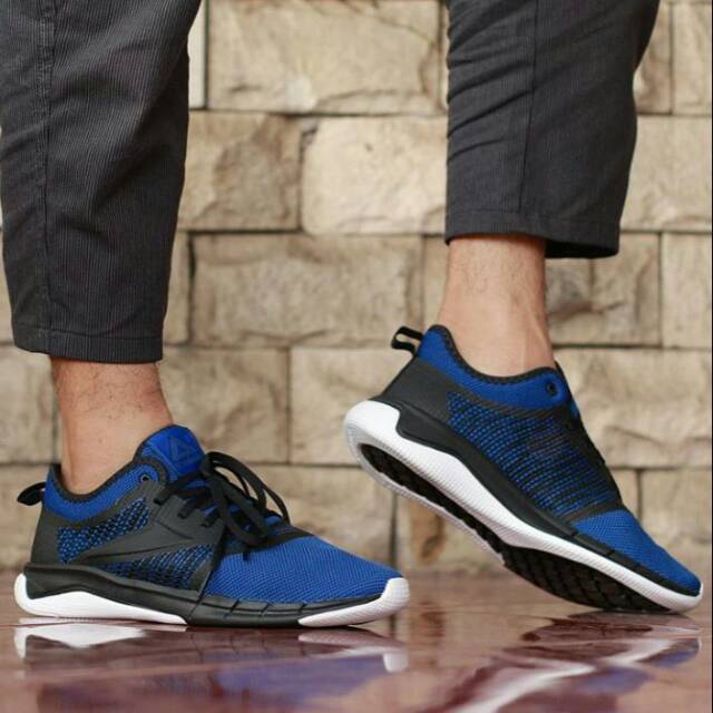 Reebok  run print blue White original