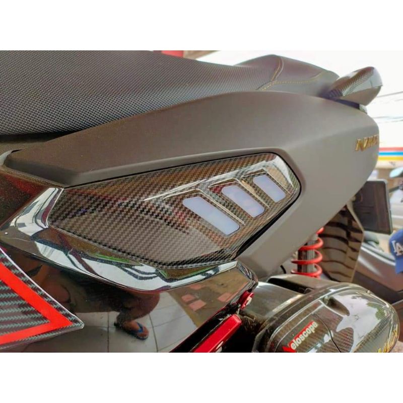 Cover body samping nmax old 2015-2019 model sirip hiu