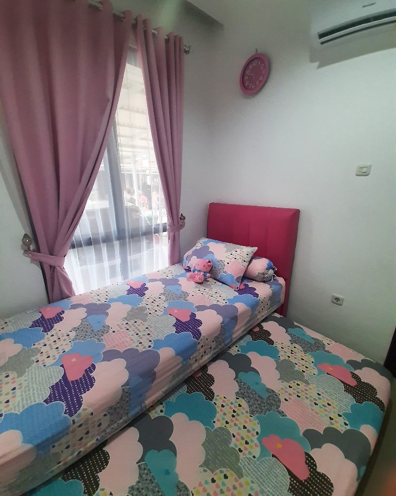 Kasur Set  Ranjang Sorong Latex Enzel Sweet 2in1 Uk.90x200cm - 120x200