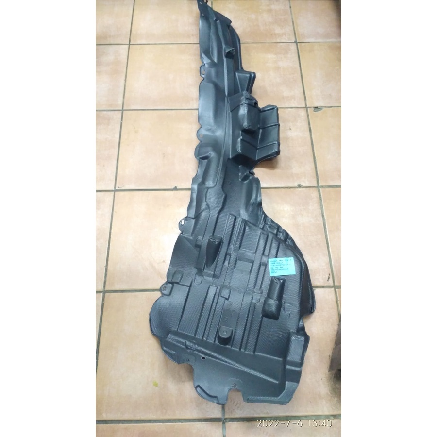 LINER INNER FENDER DEPAN AVANZA VELOZ 2016 TIPE S